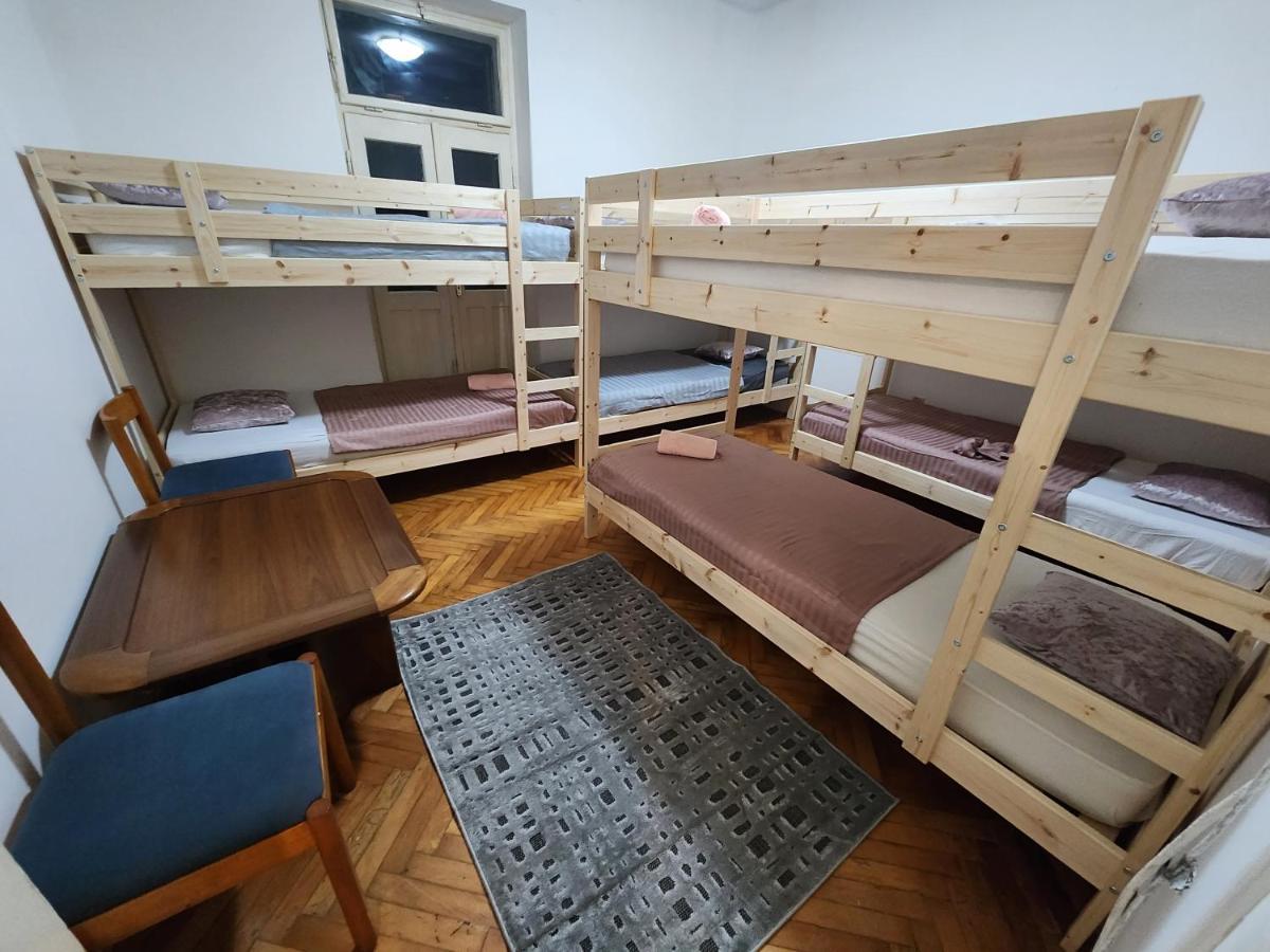 Hostel Queen Centar Сплит Экстерьер фото